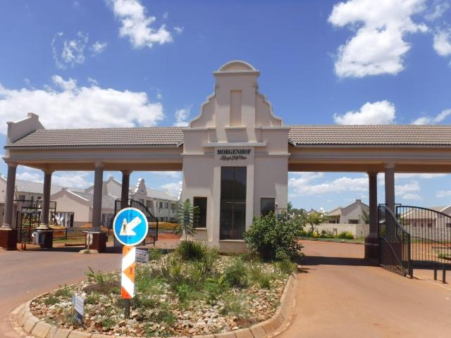 Apartment for sale in Akasia, Gauteng