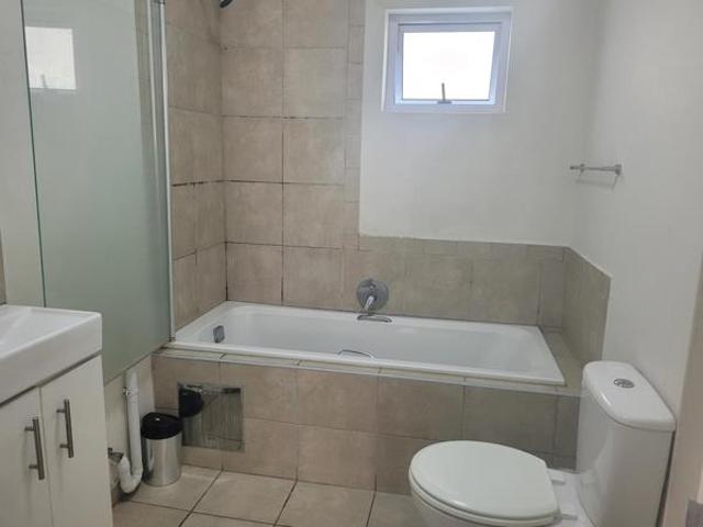 Apartment for sale in Cape Town, Western Cape