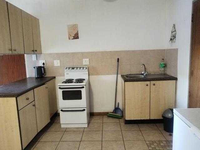 Apartment for rent in Waterkloof, Gauteng