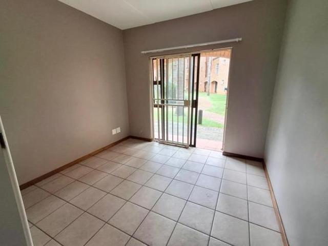Apartment for rent in Waterkloof, Gauteng