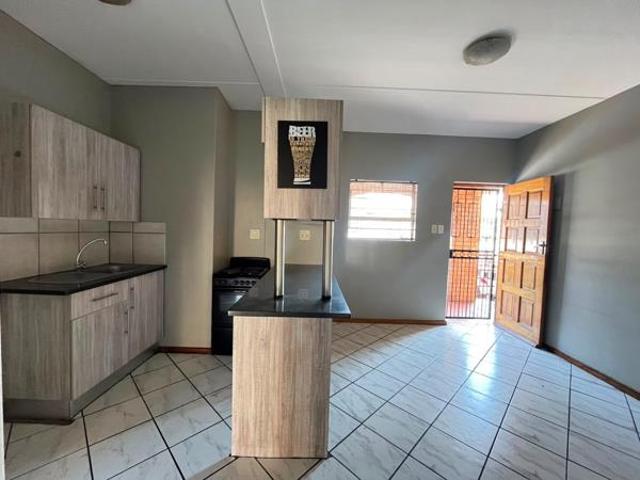 Apartment for rent in Waterkloof, Gauteng