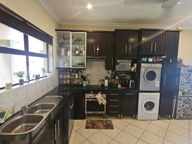 Apartment for sale in Princess Grant, Kwazulu-natal