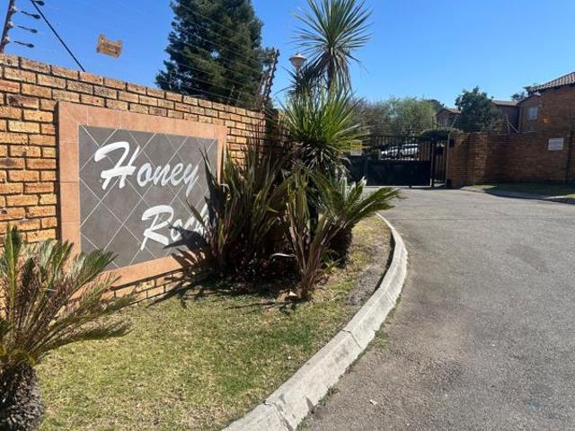 Apartment for sale in Westonaria, Gauteng