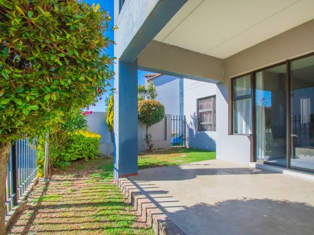 Apartment for sale in Nooitgedacht, Gauteng