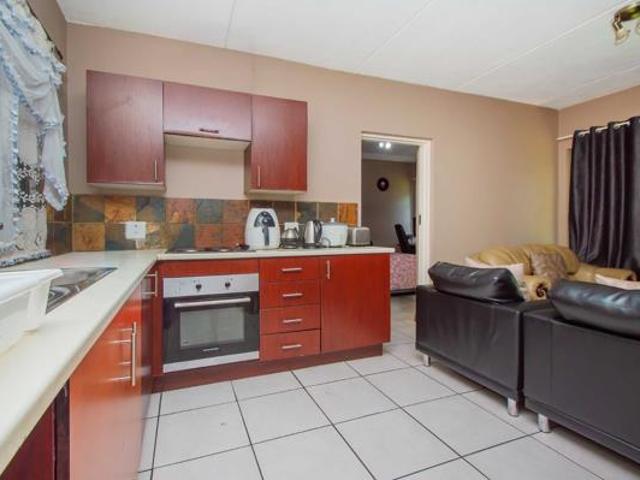 Apartment for sale in Westonaria, Gauteng
