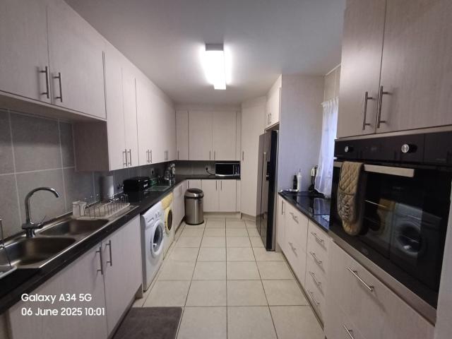 Apartment for sale in Roodepoort