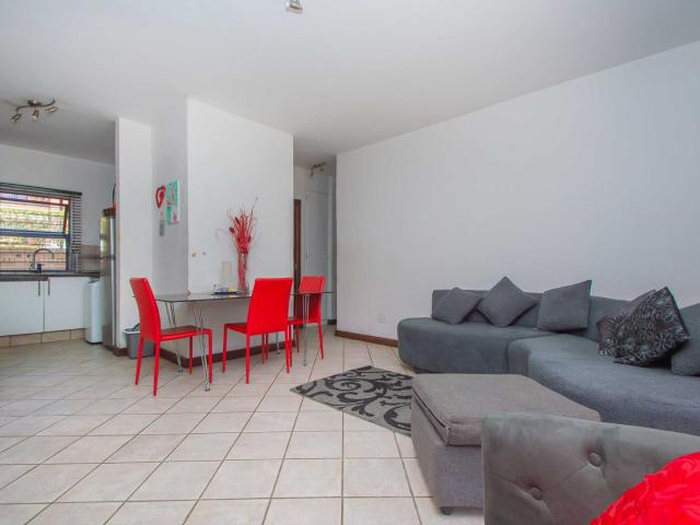 Apartment for sale in Nooitgedacht, Gauteng