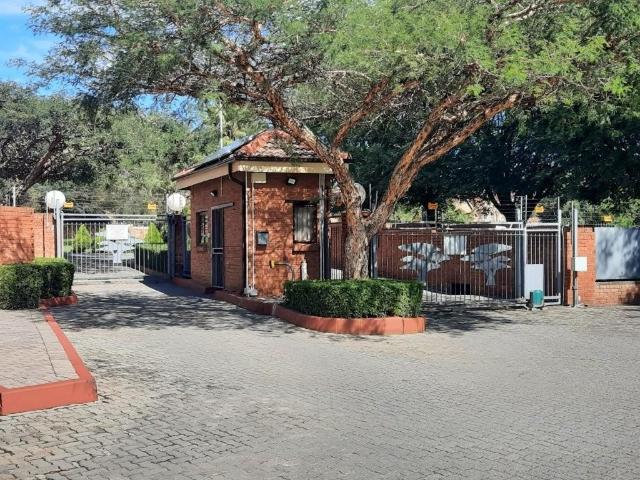 Apartment for sale in Nooitgedacht, Gauteng