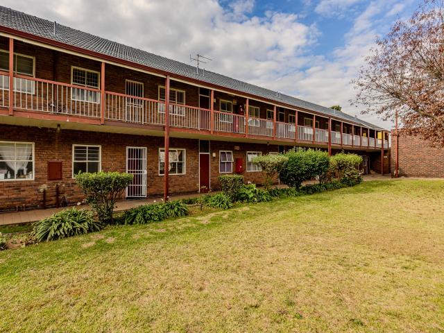 Apartment for sale in Nooitgedacht, Gauteng