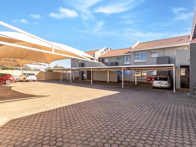 Apartment for sale in Roodepoort, Gauteng