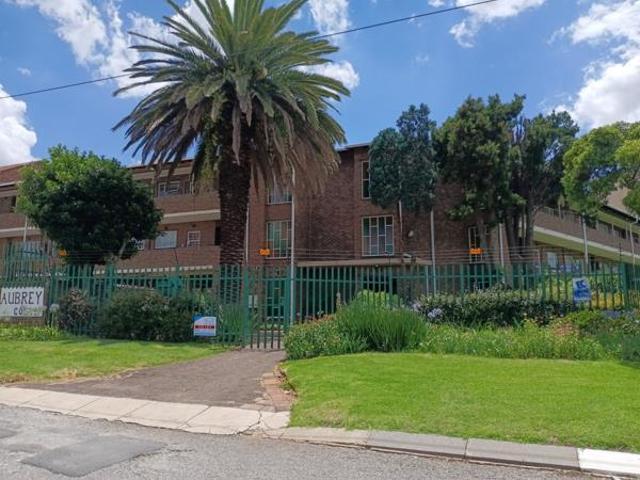 Apartment for rent in Nooitgedacht, Gauteng