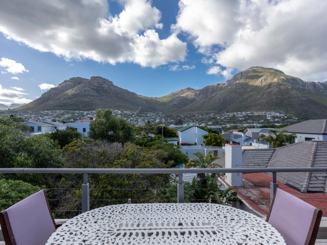 Apartment for rent in Hout Bay, Western Cape