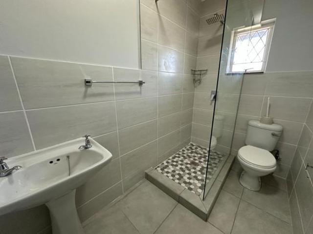 Apartment for rent in Howick, uMgeni Local Municipality