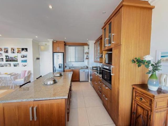 Apartment for sale in Nelson Mandela Bay Ward 18, Nelson Mandela Bay Metropolitan Municipality
