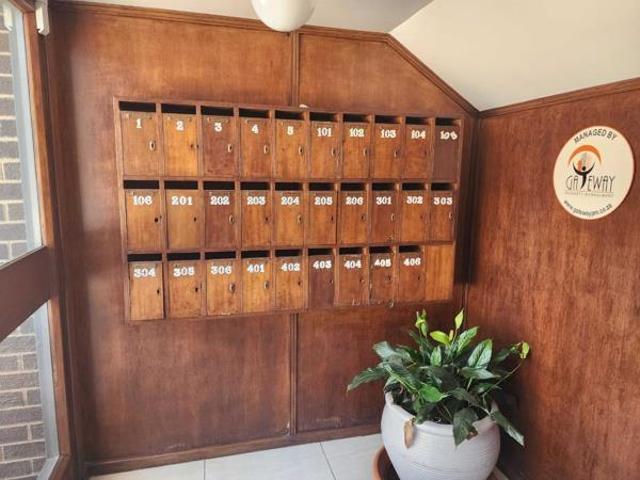 Apartment for sale in Port Elizabeth, Eastern Cape