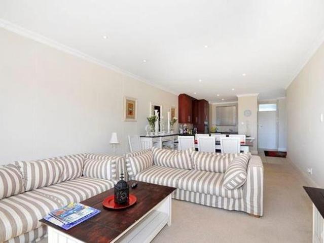 Apartment for sale in Nelson Mandela Bay Ward 18, Nelson Mandela Bay Metropolitan Municipality