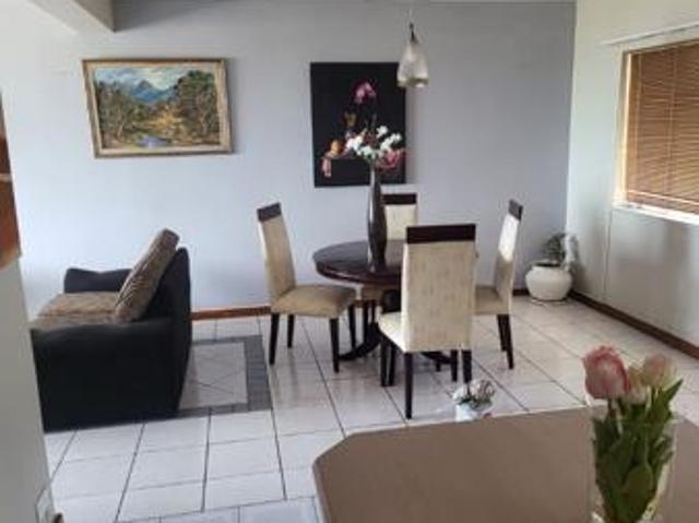 Apartment for sale in Nelson Mandela Bay Ward 18, Nelson Mandela Bay Metropolitan Municipality