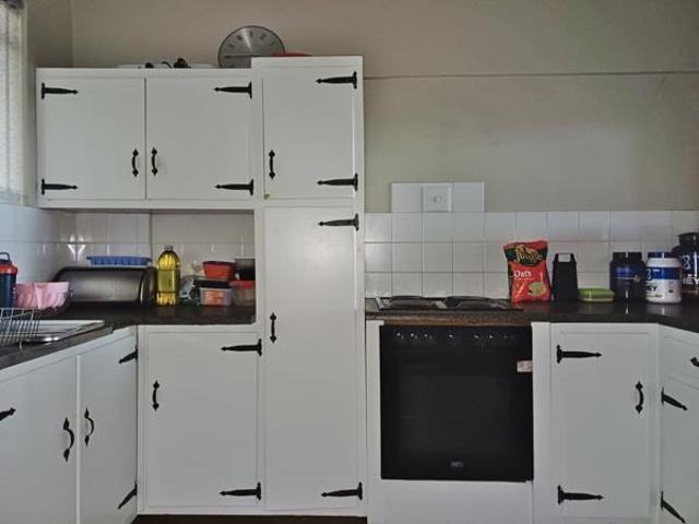 Apartment for sale in Port Elizabeth, Eastern Cape