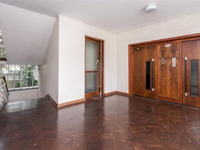 Apartment for sale in Vosloorus, Gauteng