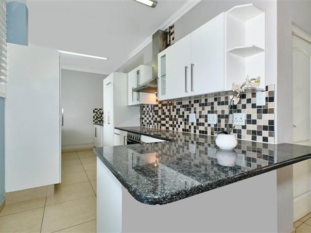 Apartment for sale in Vosloorus, Gauteng