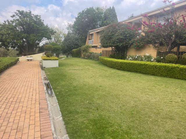 Apartment for sale in Sandton, City of Johannesburg Metropolitan Municipality