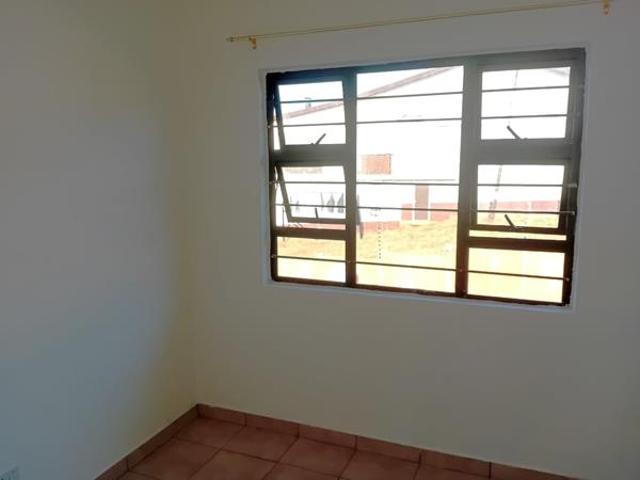 Apartment for rent in Seaview, Kwazulu-natal