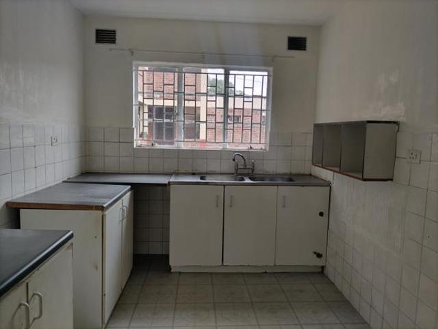 Apartment for rent in Seaview, Kwazulu-natal