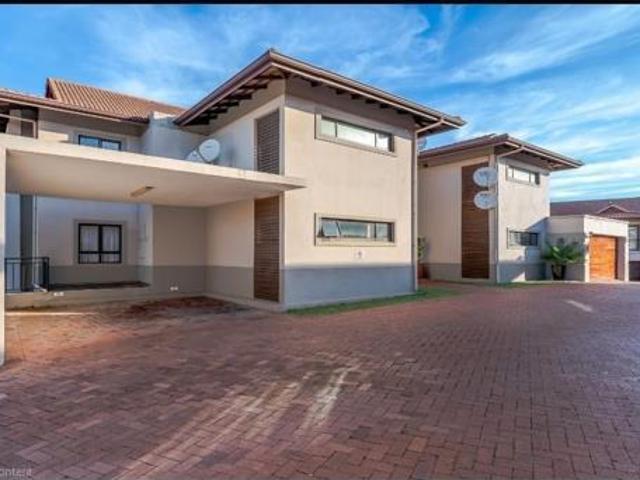 Apartment for rent in Umhlanga, Kwazulu-natal