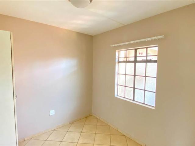 Apartment for rent in Vosloorus, Gauteng
