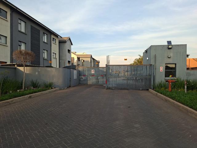 Apartment for sale in Ekurhuleni, Gauteng