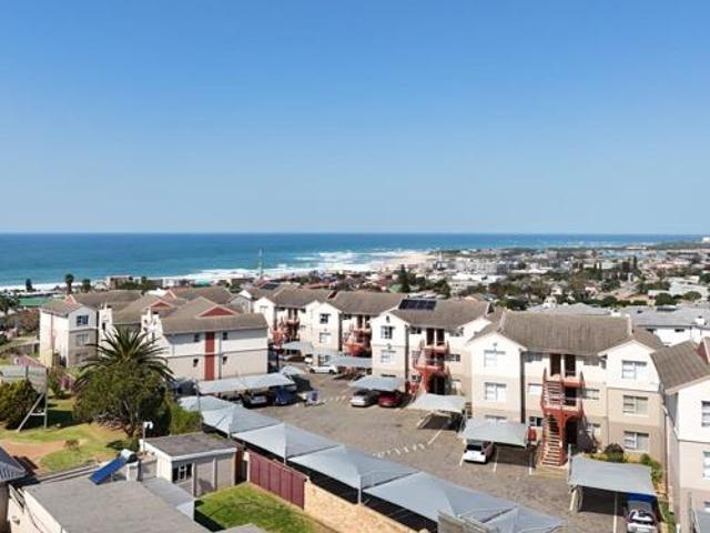 Apartment for sale in Jeffreys Bay, Eastern Cape