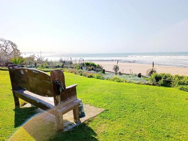 Apartment for sale in Cape St Francis, Eastern Cape