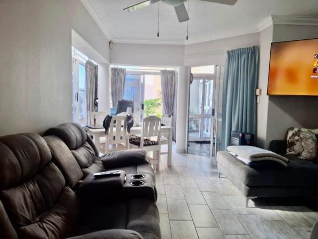 Apartment for sale in Cape St Francis, Eastern Cape