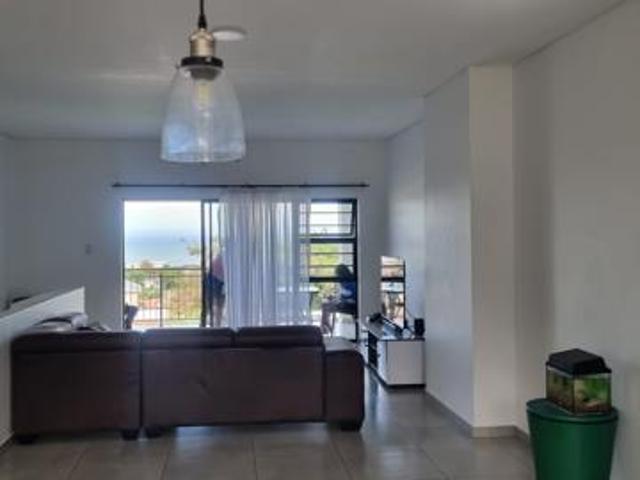 Apartment for rent in Jeffreys Bay, Kouga Local Municipality