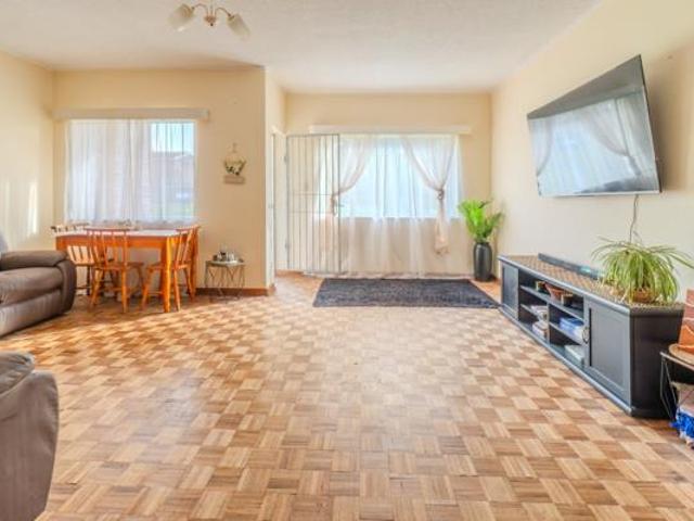 Apartment for sale in Eastern Cape