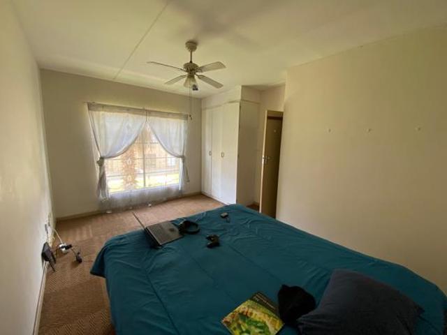 Apartment for sale in Dr Kenneth Kaunda, North West