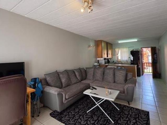 Apartment for sale in Dr Kenneth Kaunda, North West