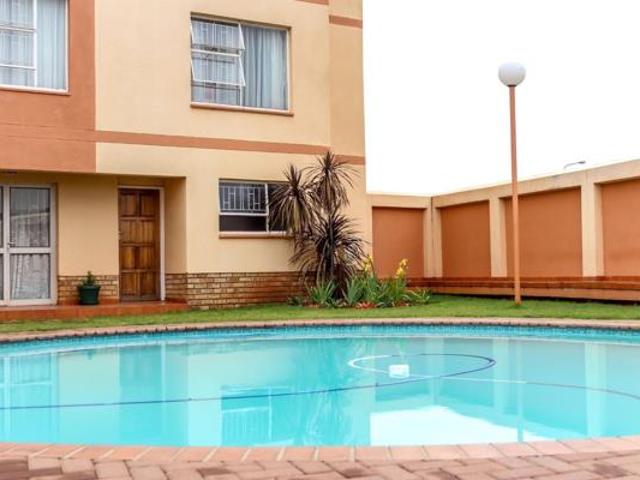 Apartment for sale in Dr Kenneth Kaunda, North West