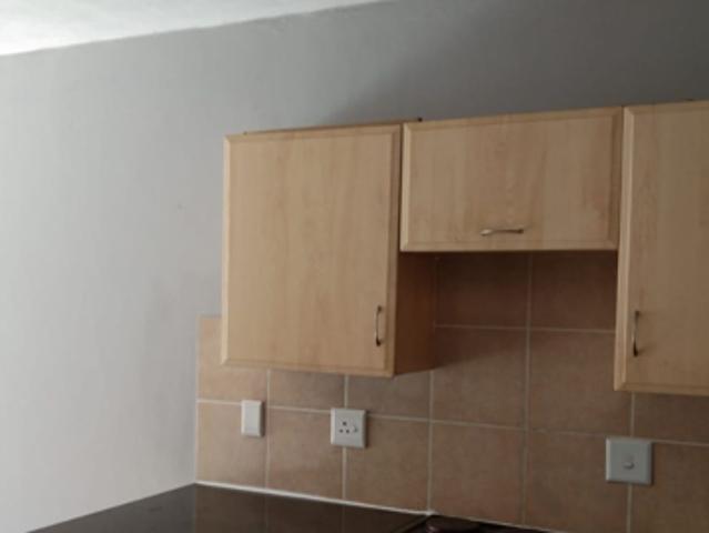 Apartment for rent in Waterkloof, Gauteng