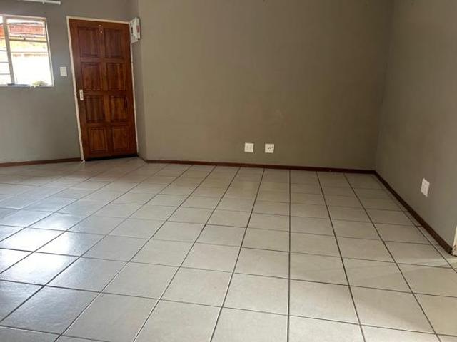 Apartment for rent in Jansenpark, City of Ekurhuleni Metropolitan Municipality