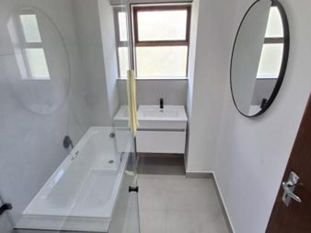 Apartment for sale in Cape Town, Western Cape