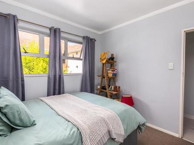 Apartment for sale in Cape Town, Western Cape