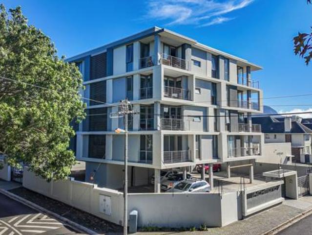 Apartment for sale in Cape Town, Western Cape