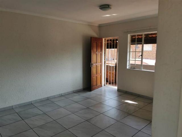 Apartment for sale in Ekurhuleni, Gauteng