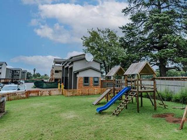 Apartment for rent in Jansenpark, City of Ekurhuleni Metropolitan Municipality