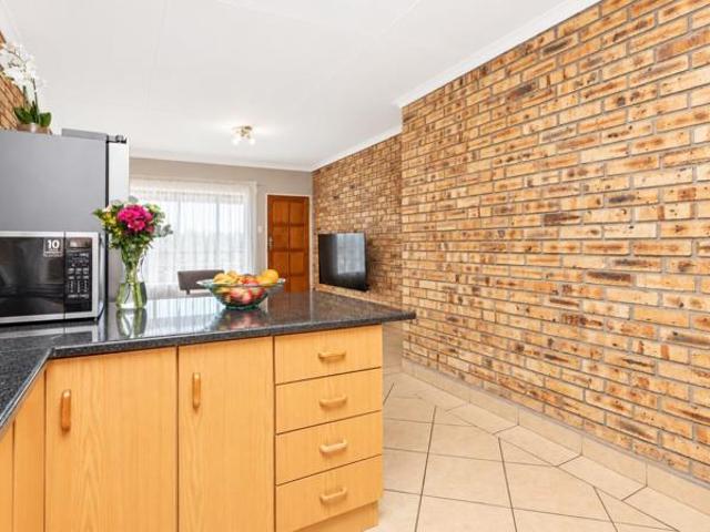 Apartment for sale in West Rand Garden estates, Westonaria Local Municipality