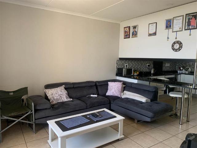 Apartment for sale in Seaview, Kwazulu-natal