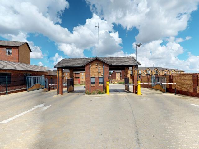 Apartment for rent in Vosloorus, Gauteng