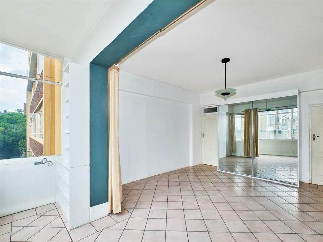 Apartment for sale in Vosloorus, Gauteng