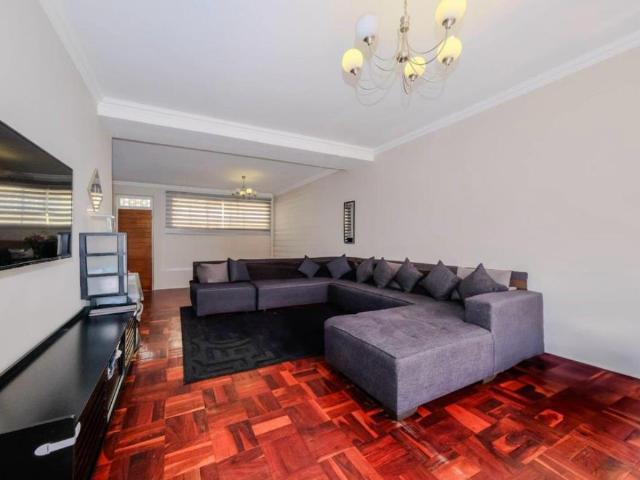 Apartment for sale in Vosloorus, Gauteng